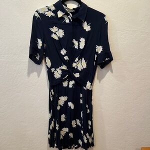 Ganni Navy Floral Twist-Front Shirt Dress - White Daisy Print